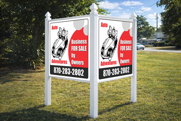 4x4 auction sign with arrow post kit installed outdoors